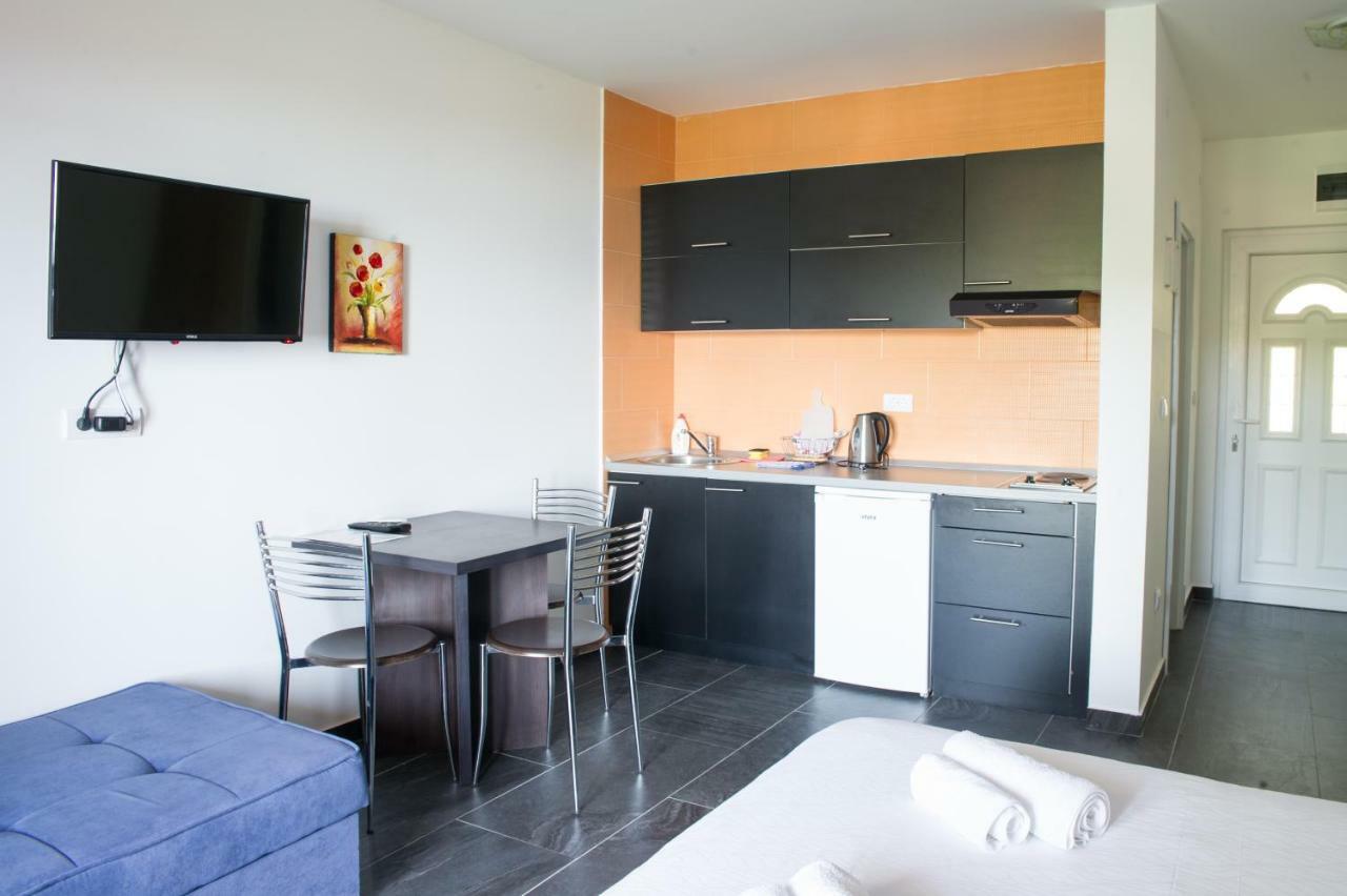 סבטי סטפן Alessandra Apartments מראה חיצוני תמונה
