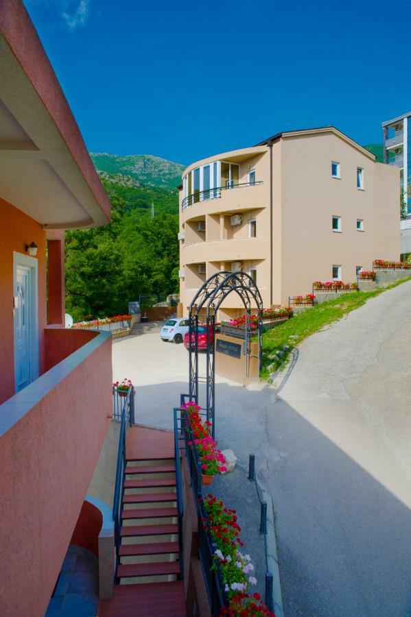 סבטי סטפן Alessandra Apartments מראה חיצוני תמונה